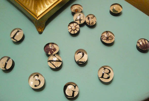 number and letter glass beads