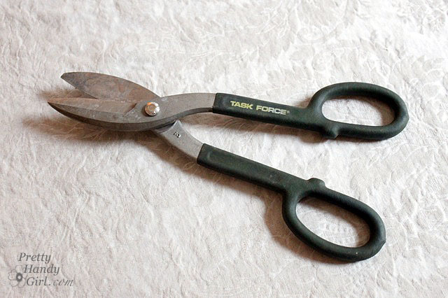 Tin-shears