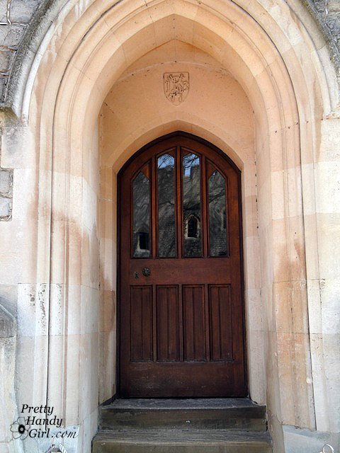 arched-door-at-windsor