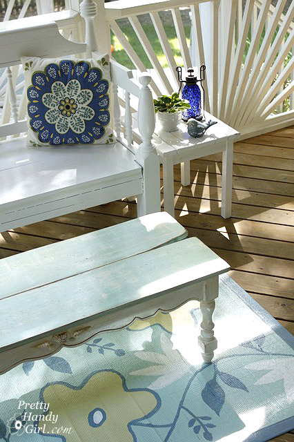 down_shot_corner_table