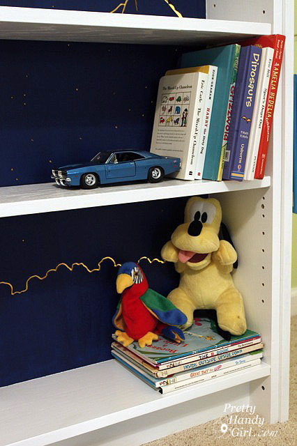 right_lower_shelves