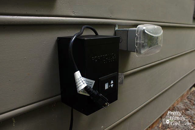 hang_transformer_on_wall