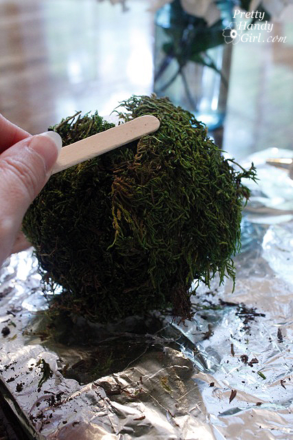 popsicle_stick_to_press_hot_glue