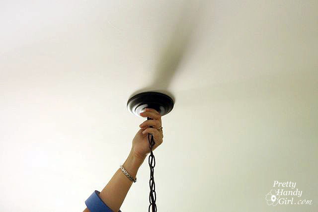 unscrew_base_of_ceiling_plate