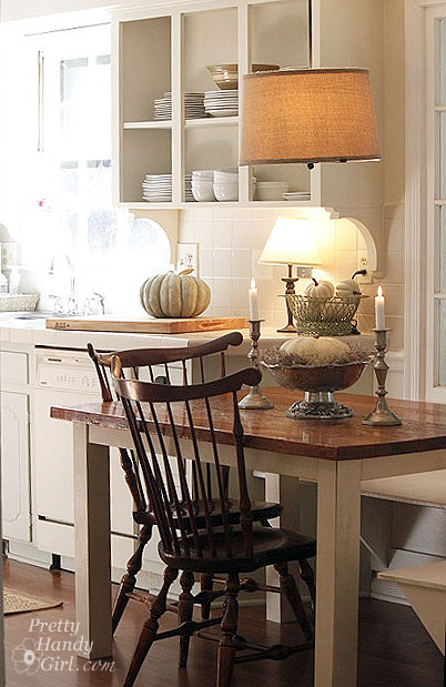 vertical_breakfast_table