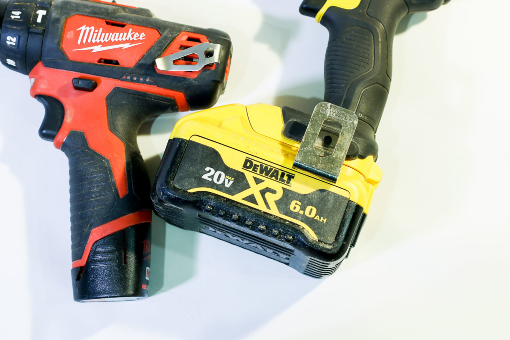 belt clips on cordless drills
