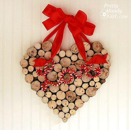 final_wooden_Love_heart Valentines Day Wreath