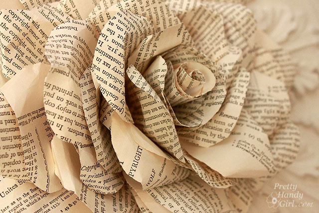 closest_view_of_book_page_rose Book Page Rose Wreath