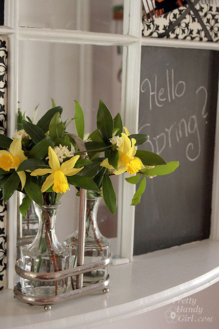 daffodils_on_memo_board