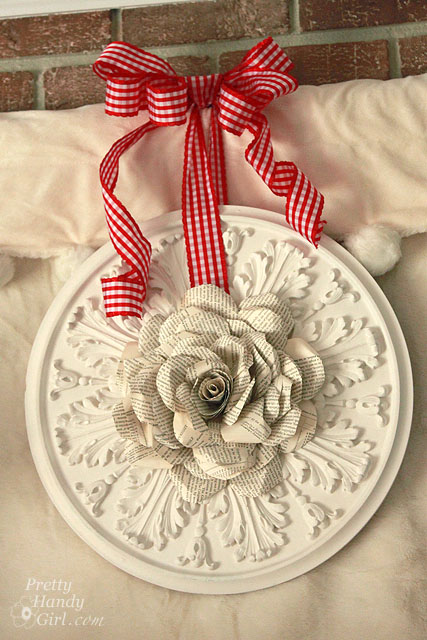 medallion book page wreath