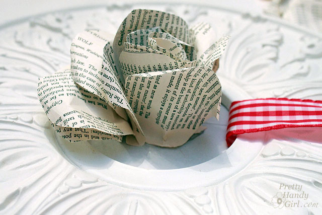 glue_more_petals_around Book Page Rose Wreath