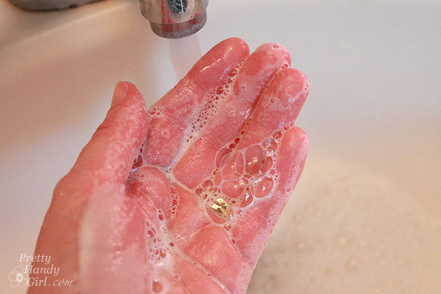 wash_your_hands_photo