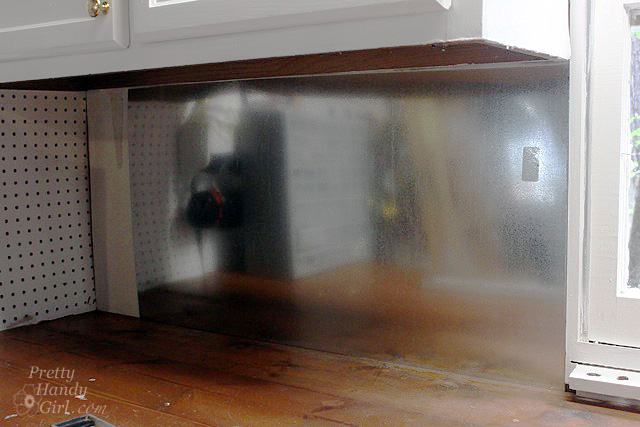 test_fit_metal_backsplash
