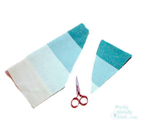 fold_cut_bandana_triangle