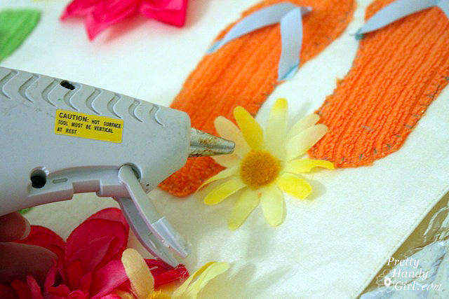 hot_glue_flower_middles