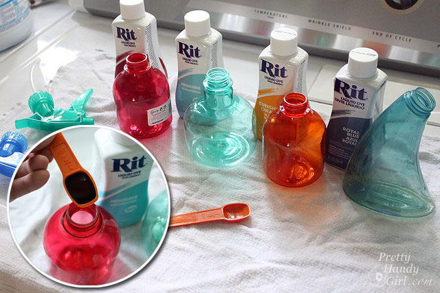 mix_rit_dye_in_bottles
