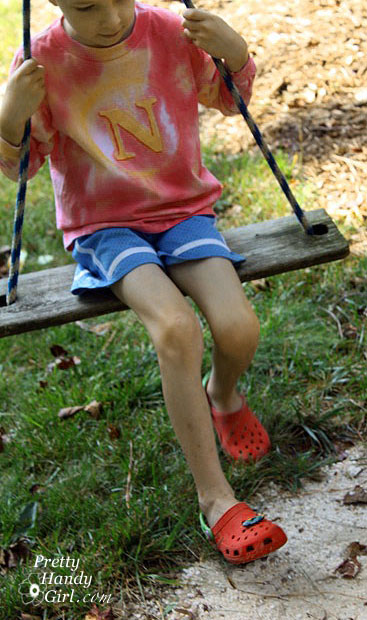 n_looking_down_on_swing