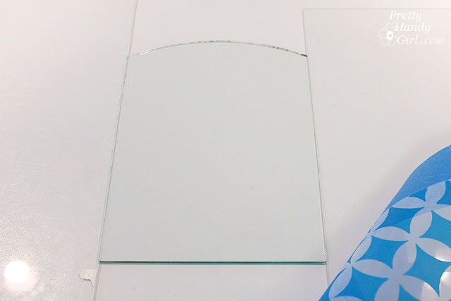 sandwich_glass_between_plexi
