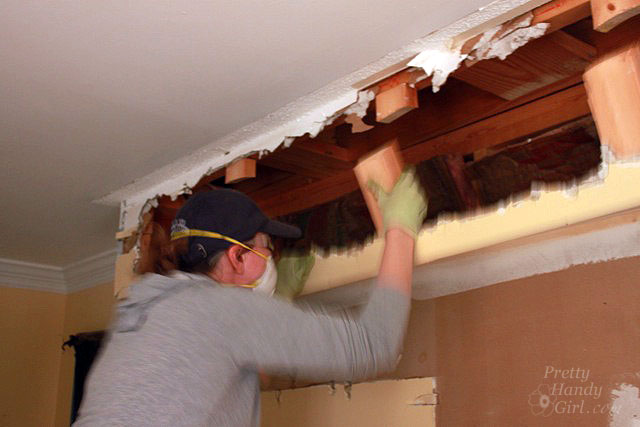 pull_soffit_down How to Remove a Soffit - Kitchen Renovation Update