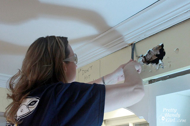 How to Remove Soffits