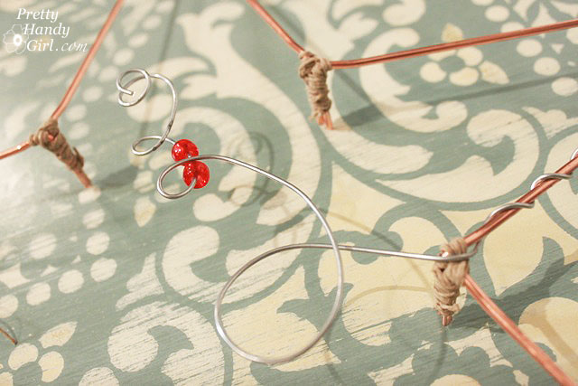 tie_on_wire_curlies