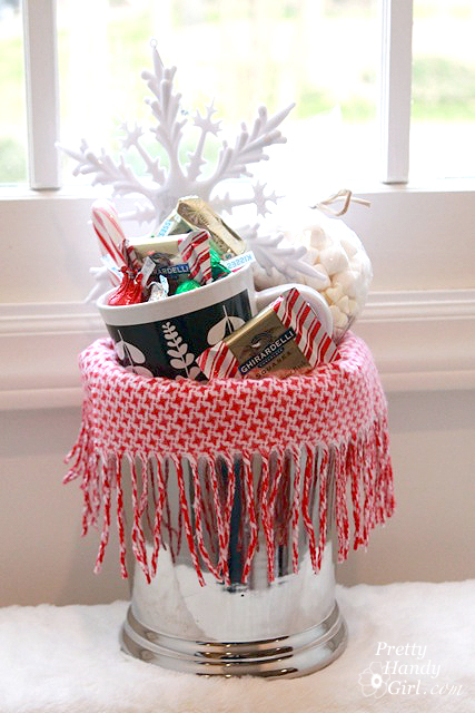 Gifts from your kitchen - Warm and Cozy Chocolate Gift Basket