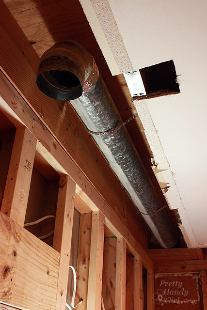 installed_range_hood_duct