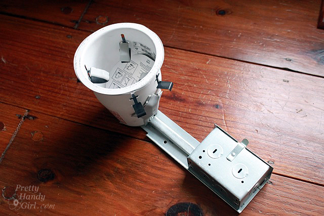 remodel_recessed_light