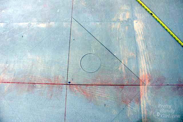 Use_triangle_to_mark_45_degrees