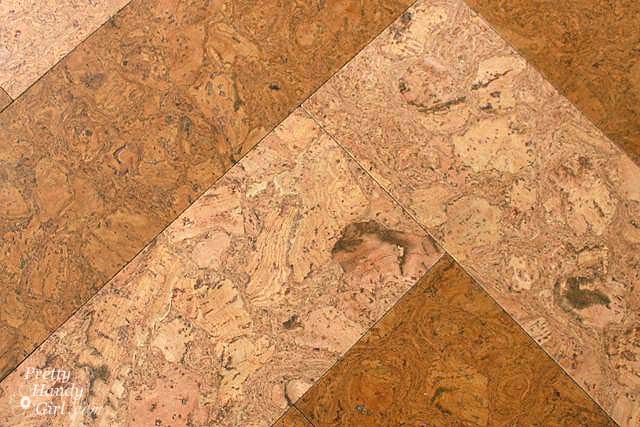 close_up_natural_golden_oak_cork