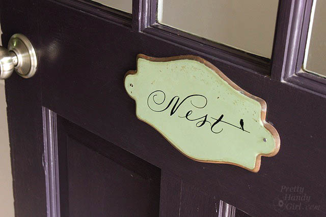 nest_door_sign