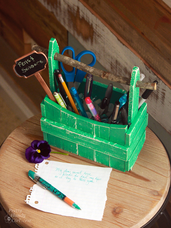 pen_caddy_down_shot