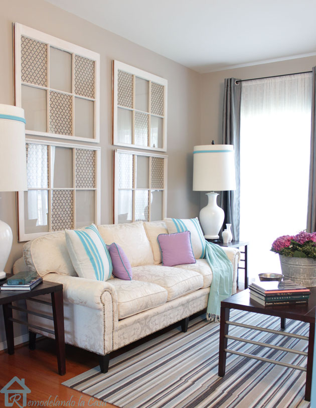 living room with sofa with nailhead trim4