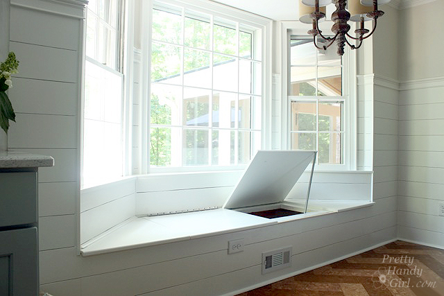one side open window seat storage