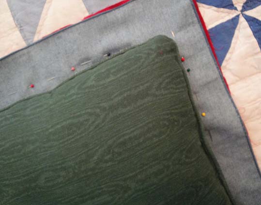 pinning pillowsize