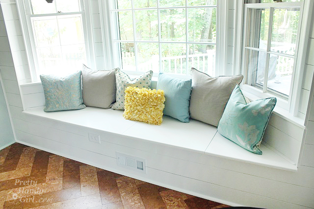 window seat in bay window no cushion