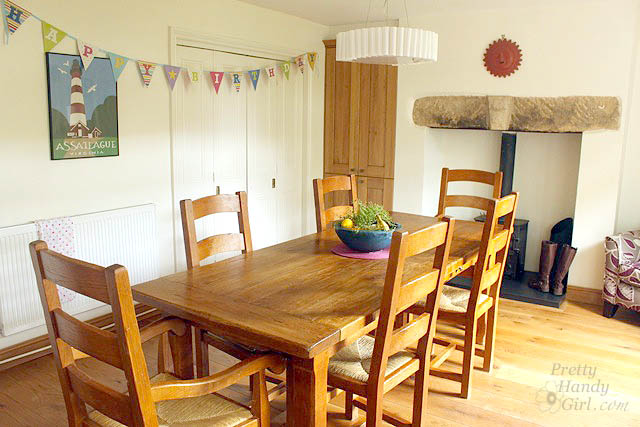 kitchen_table