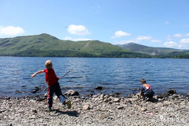 throwing_stones