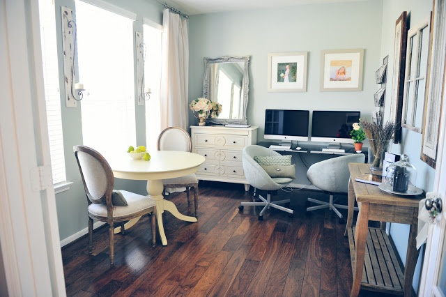 https://webcache.googleusercontent.com/search?q=cache:https://ourhumbleabowedblog.com/2010/08/06/choosing-paint-colors/