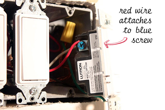 red_wire_attaches_to_maestro