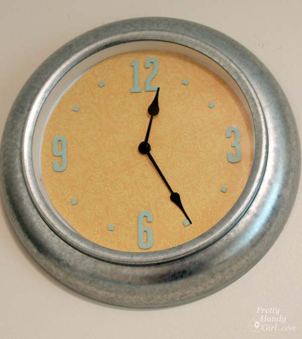 scrapbook_paper_clock
