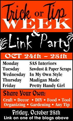 Trick_or_tip_week_2011