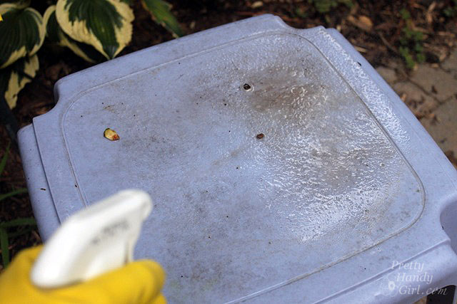 How to Clean Your House Exterior without a Pressure Washer or Ladder