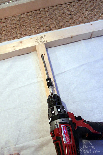 How to DIY a GIANT Artist Canvas