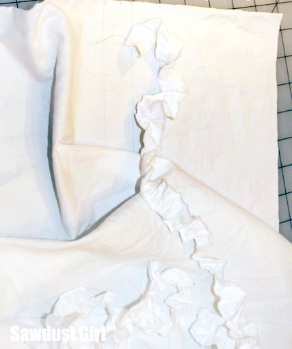 Reversible Tote Bag Tutorial by Sawdust Girl | Pretty Handy Girl