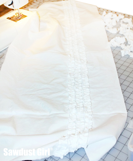 Reversible Tote Bag Tutorial by Sawdust Girl | Pretty Handy Girl
