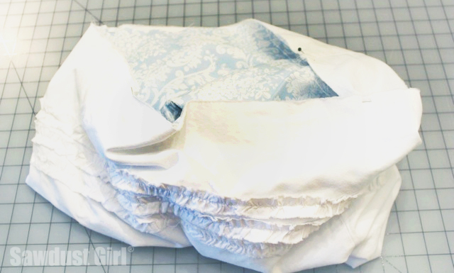 Reversible Tote Bag Tutorial by Sawdust Girl | Pretty Handy Girl