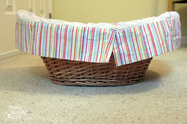 easy sewing projects to help you learn to sew - gift basket liner