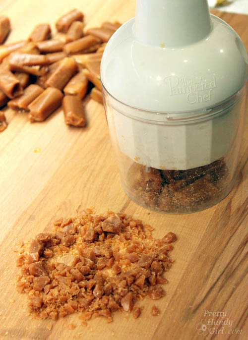 Salted Caramel Chocolate Chip Cookies | Pretty Handy Girl