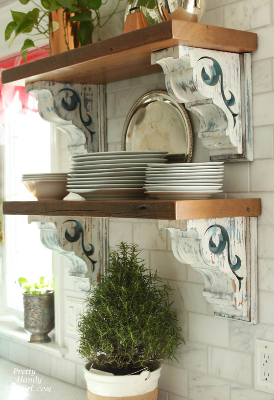Pretty Handy Girl's Christmas Home Tour